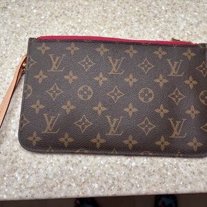 Louise Vuitton wristlet